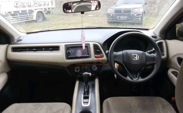 HONDA HRV 1.5 S CVT