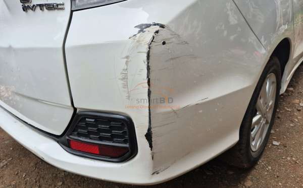 HONDA  MOBILIO  DD4 1.5E