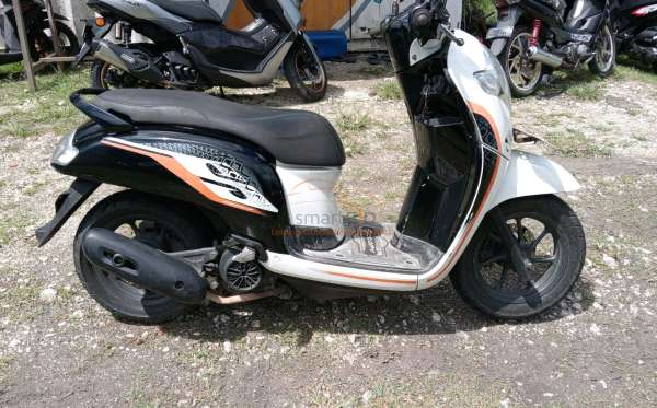 HONDA SCOOPY