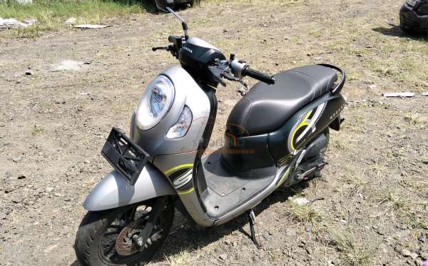 HONDA SCOOPY