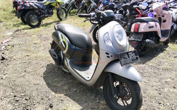 HONDA SCOOPY