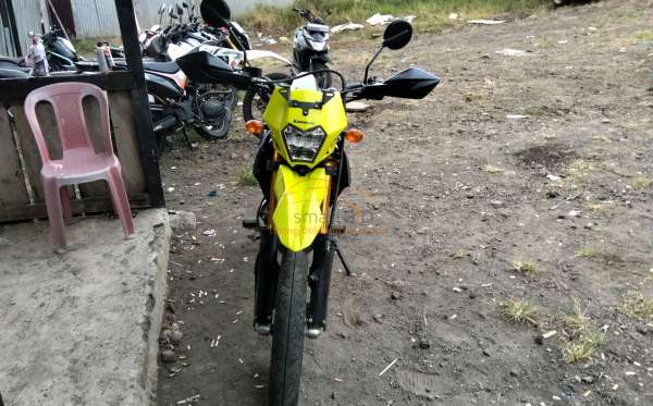 KAWASAKI KLX 150