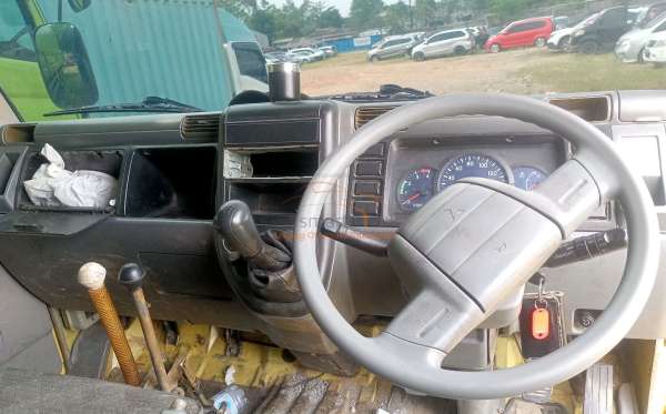MITSUBISHI COLT DIESEL FE 74