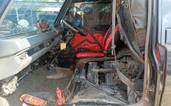 MITSUBISHI L300 PU FB-R (4X2)