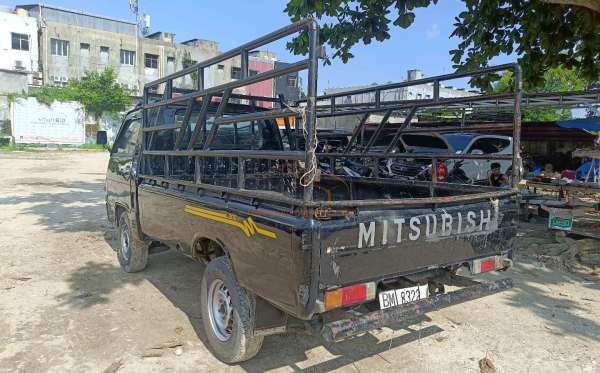 MITSUBISHI L300 PU FB-R (4X2)