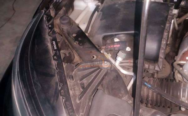 MITSUBISHI PAJERO SPORT DAKAR