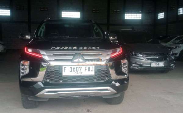 MITSUBISHI PAJERO SPORT DAKAR