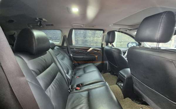 MITSUBISHI PAJERO SPORT DAKAR