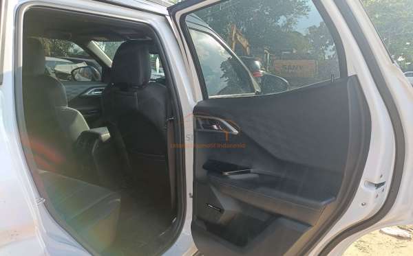 MITSUBISHI XFORCE ULTIMATE
