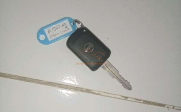 NISSAN GRAND LIVINA
