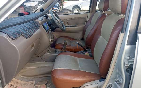 TOYOTA AVANZA