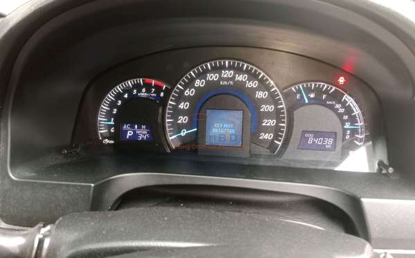 TOYOTA CAMRY V 2.5