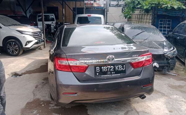 TOYOTA CAMRY V 2.5