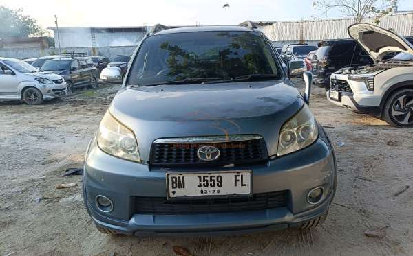 TOYOTA RUSH