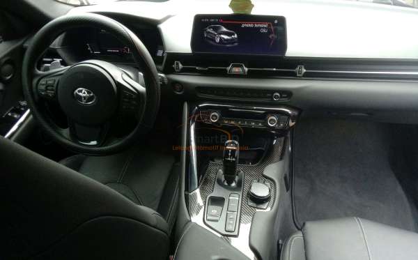 TOYOTA SUPRA 3.0L