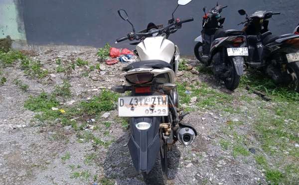 YAMAHA VIXION