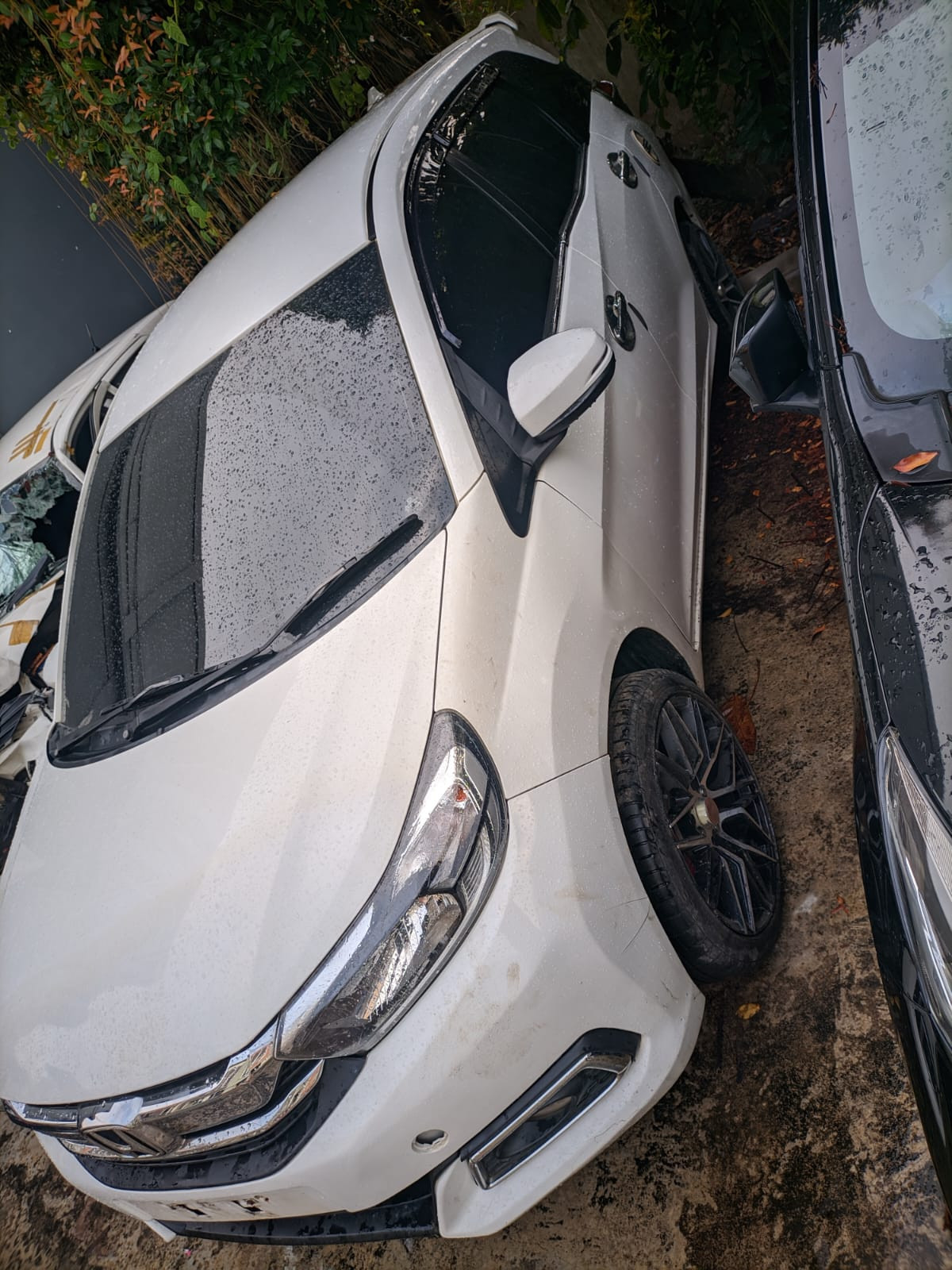 HONDA  MOBILIO  DD4 1.5 E M CVT CKD