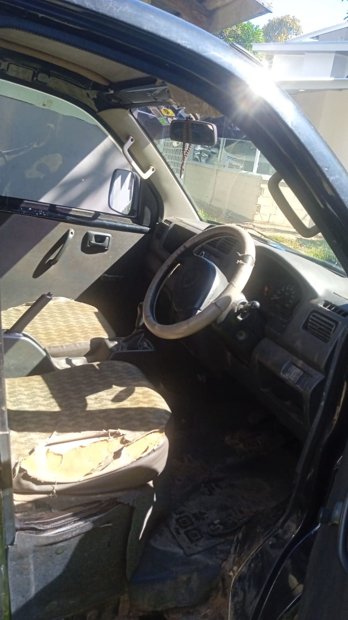 SUZUKI CARRY MEGA  P.U