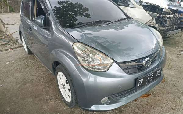 DAIHATSU SIRION