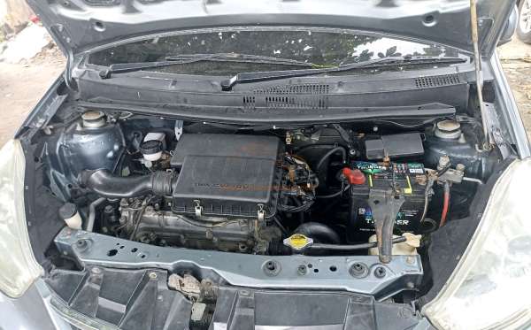 DAIHATSU SIRION