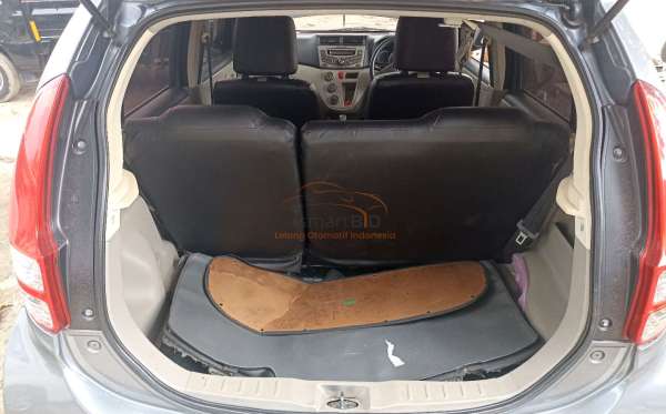 DAIHATSU SIRION