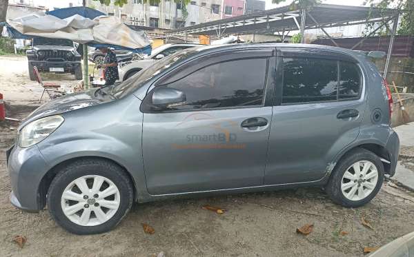 DAIHATSU SIRION