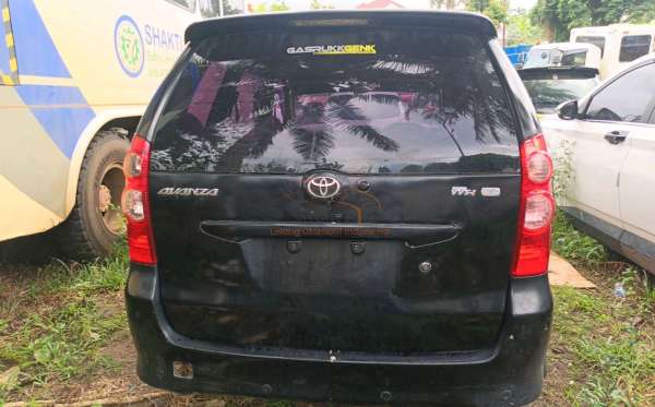 DAIHATSU  XENIA