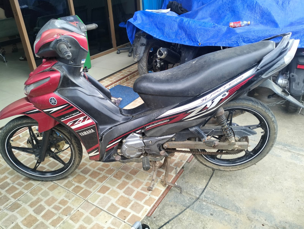 YAMAHA  JUPITER Z1