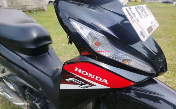 HONDA  REVO FIT