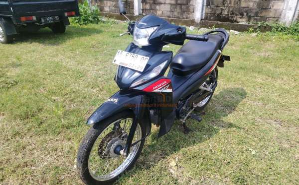 HONDA  REVO FIT