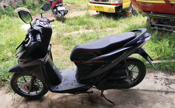 HONDA  BEAT