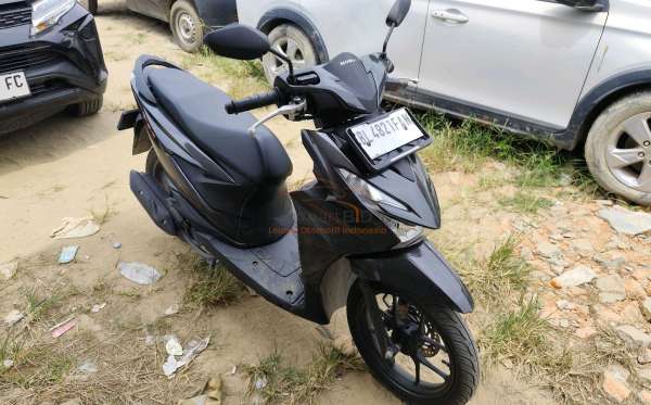 HONDA  BEAT