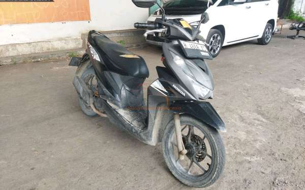 HONDA  BEAT