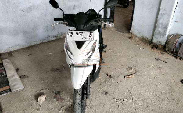 HONDA  BEAT