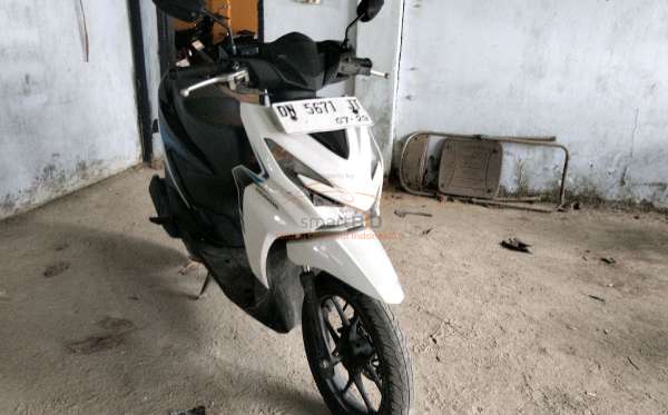 HONDA  BEAT