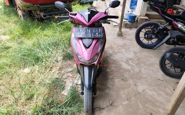HONDA  BEAT