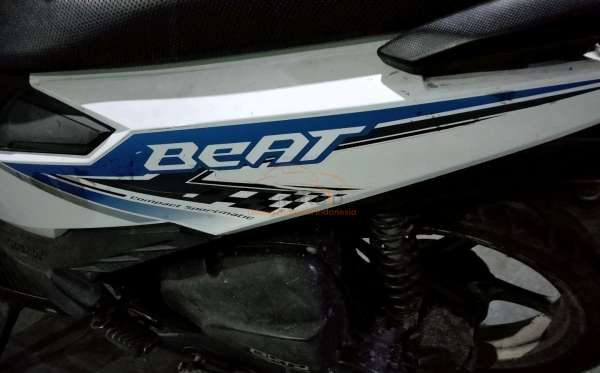 HONDA  BEAT