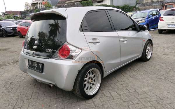 HONDA BRIO