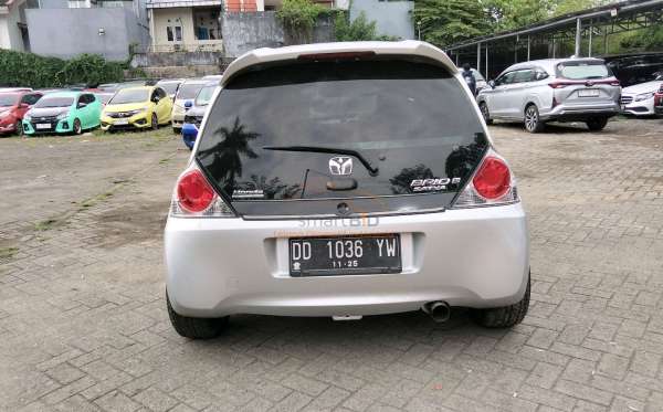HONDA BRIO