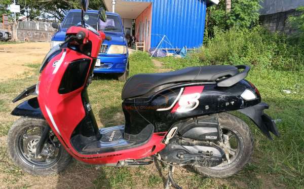 HONDA  SCOOPY