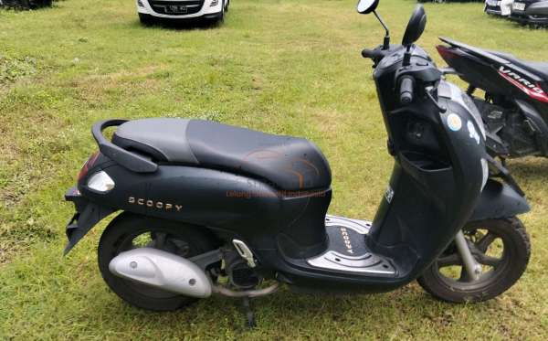 HONDA  SCOOPY