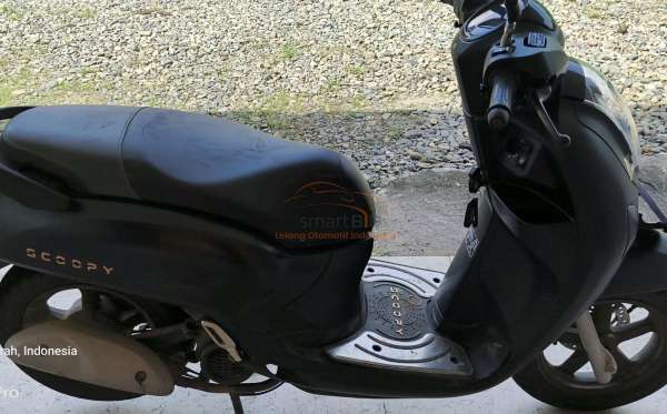 HONDA SCOOPY PRESTIGE
