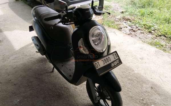 HONDA  SCOOPY