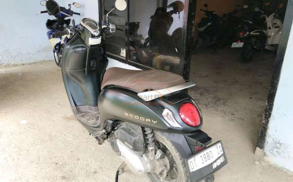 HONDA  SCOOPY