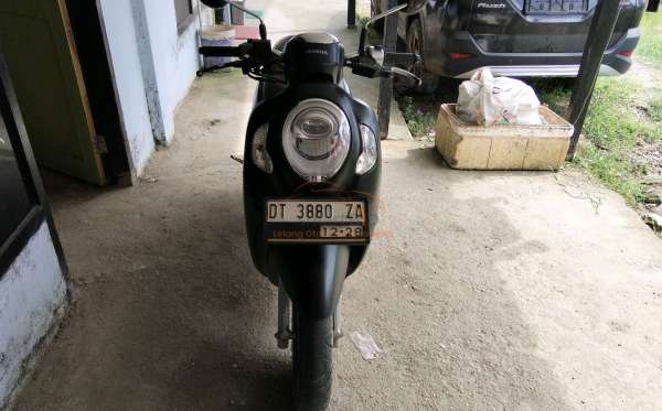 HONDA  SCOOPY