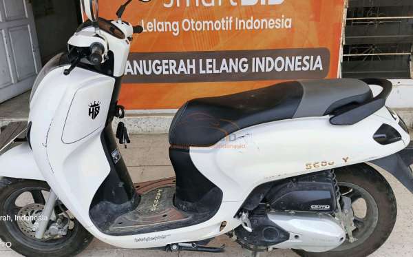 HONDA SCOOPY PRESTIGE