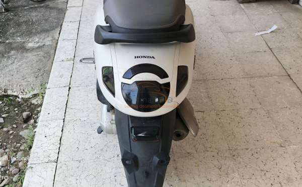 HONDA SCOOPY PRESTIGE