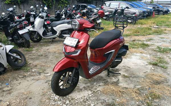 HONDA STYLO ABS