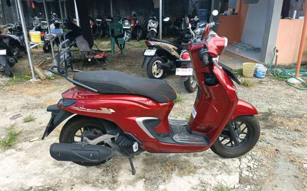 HONDA STYLO ABS
