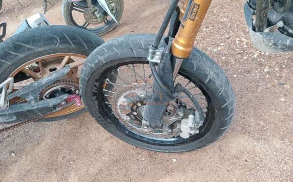 KAWASAKI KLX 150